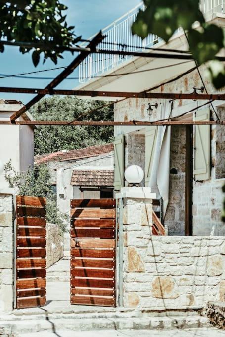 Villa Emily's House Kastellanoi (Agios Georgios (Corfu))